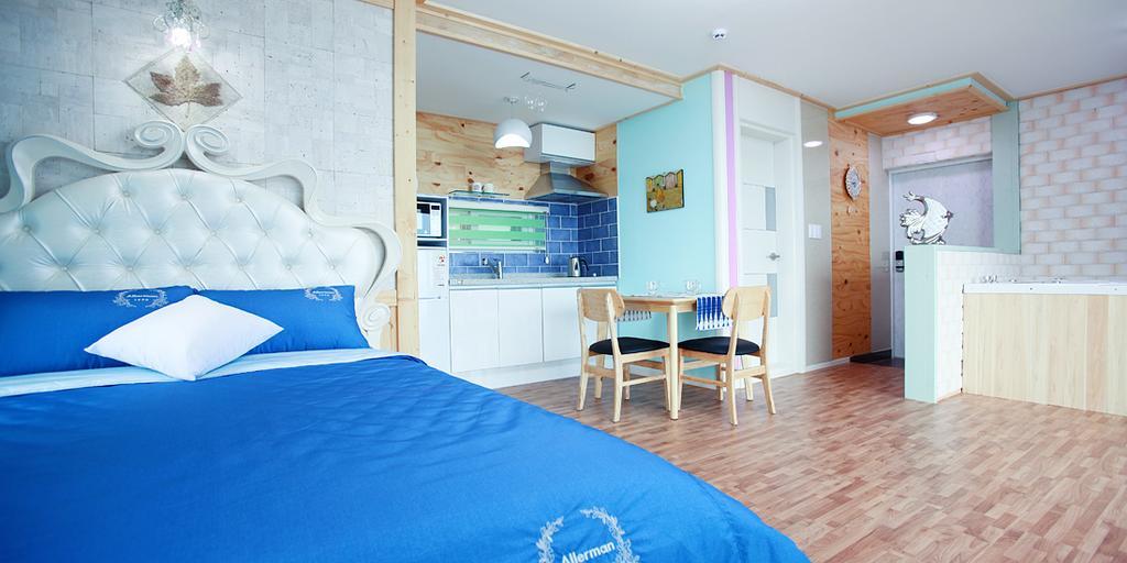 Montmartre Villa Namhae Exterior foto