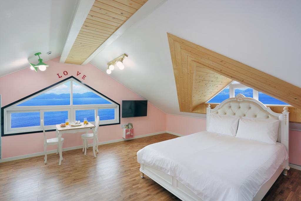 Montmartre Villa Namhae Exterior foto