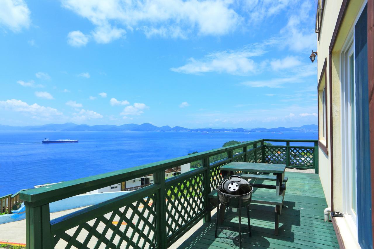 Montmartre Villa Namhae Exterior foto